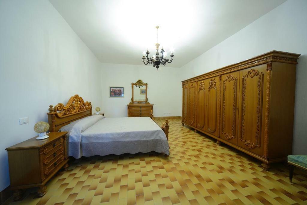 La Vecchia Cantina Guzzardi Lari Zewnętrze zdjęcie